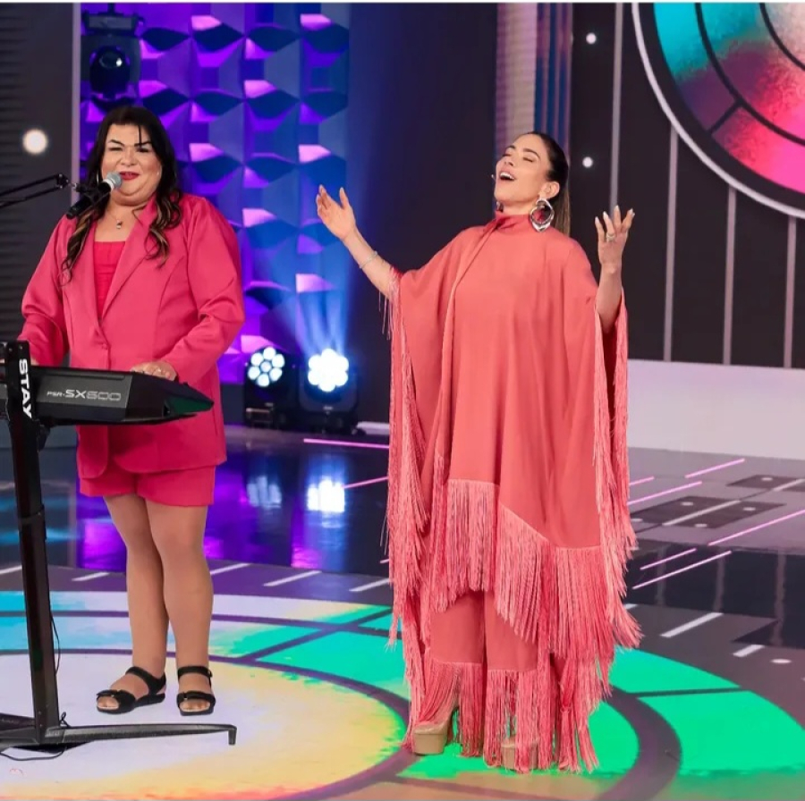 Zeza dos Teclados participou do Programa Silvio Santos com a Patrícia Abravanel e fez muito sucesso 