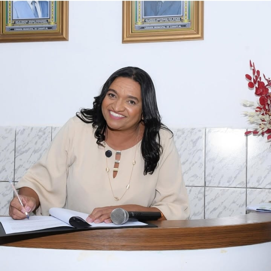 Não vamos permitir que a cidade volte às mãos de Celso Luiz; dispara a Prefeita de Canapi Josélia Lima