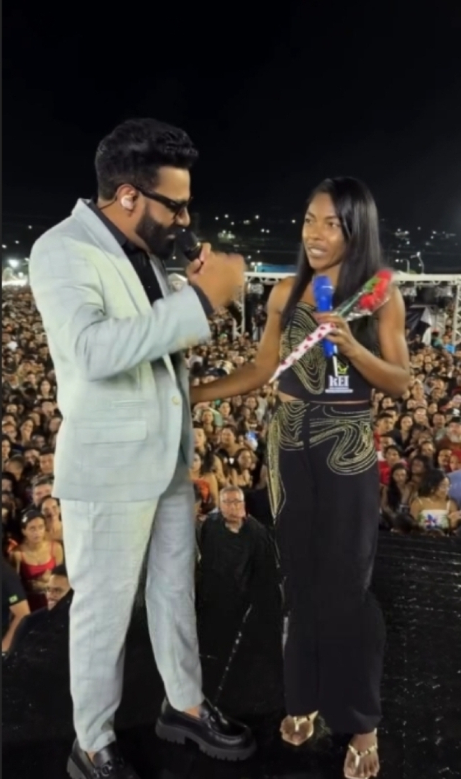 Cantora Damiana Nascimento encontra o cantor Pablo e faz participação em Show