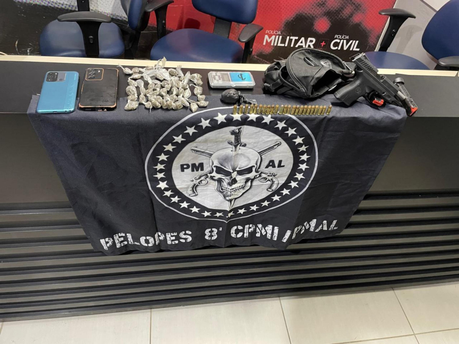 Pelopes prende membro de facção criminosa com armas e drogas no litoral norte