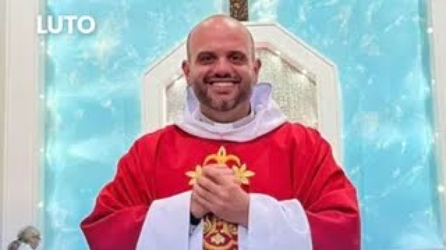 Padre é encontrado morto em igreja e deixa carta de despedida
