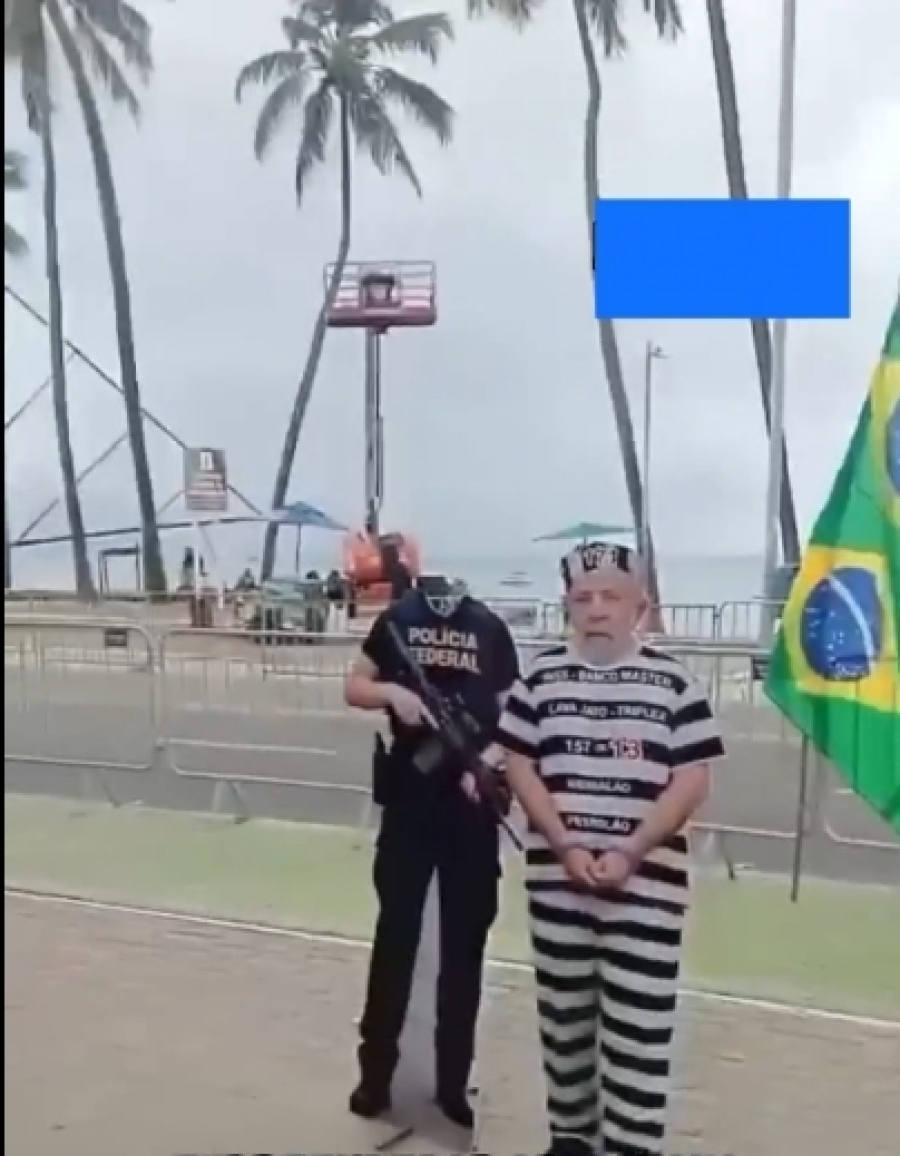 Possível crime contra honra do Presidente Lula é registrado em plena orla de Maceió