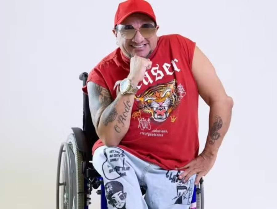 Morre aos 48 anos o cantor Kinho do Rodo