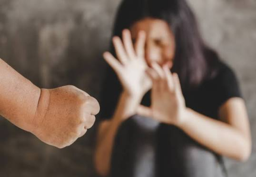 VIOLÊNCIA DOMÉSTICA: MULHER É PRESA APÓS AGREDIR A PRÓPRIA MÃE EM PIRANHAS