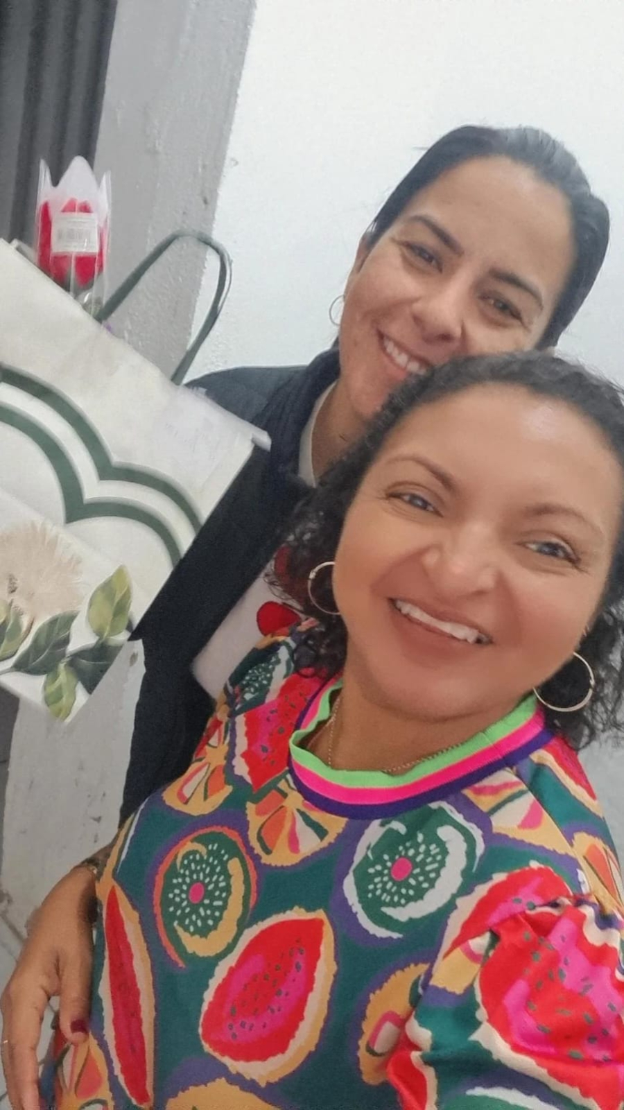 Live e sorteio de prêmios da influenciadora digital Luzia de Kaica para o dia das mães foi um sucesso
