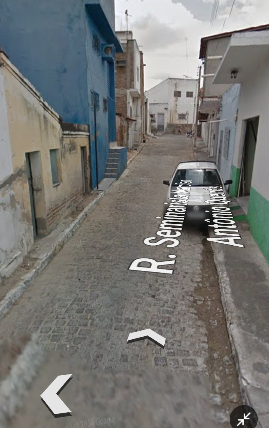 Mulher é perseguida por 
