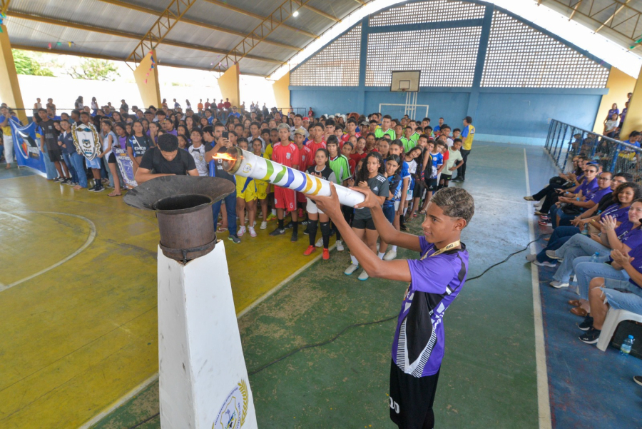 Delmiro Gouveia inicia 2ª edição dos Jogos Estudantis da rede municipal; mais de 3 mil estudantes participam