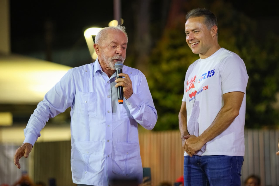 Em Maceió, Lula manda recado para JHC: “Raposa não toma conta de galinheiro”