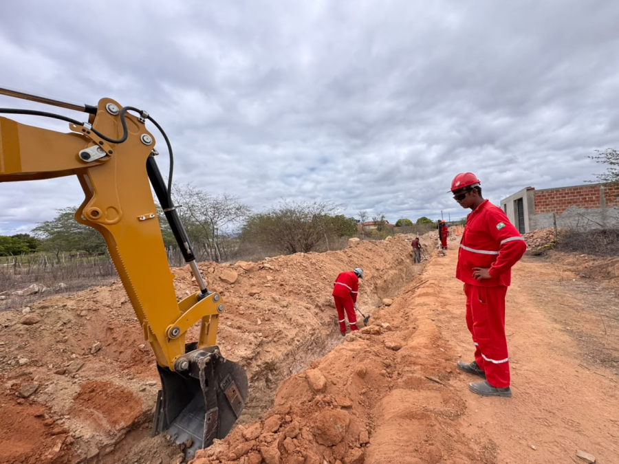 Obras de saneamento básico no povoado São José avançam em ritmo acelerado em Delmiro Gouveia